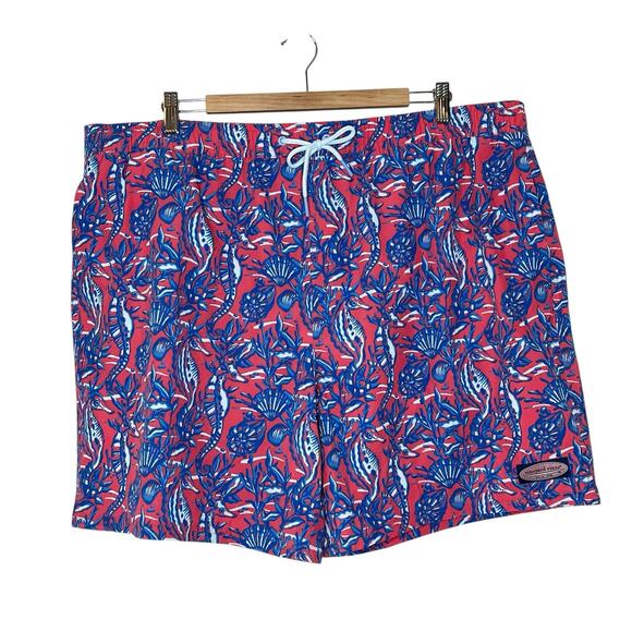 Vineyard Vines 7” Chappy Trunks Seahorses Red Mens XXL Tropical Swim Shorts - Picture 1 of 7